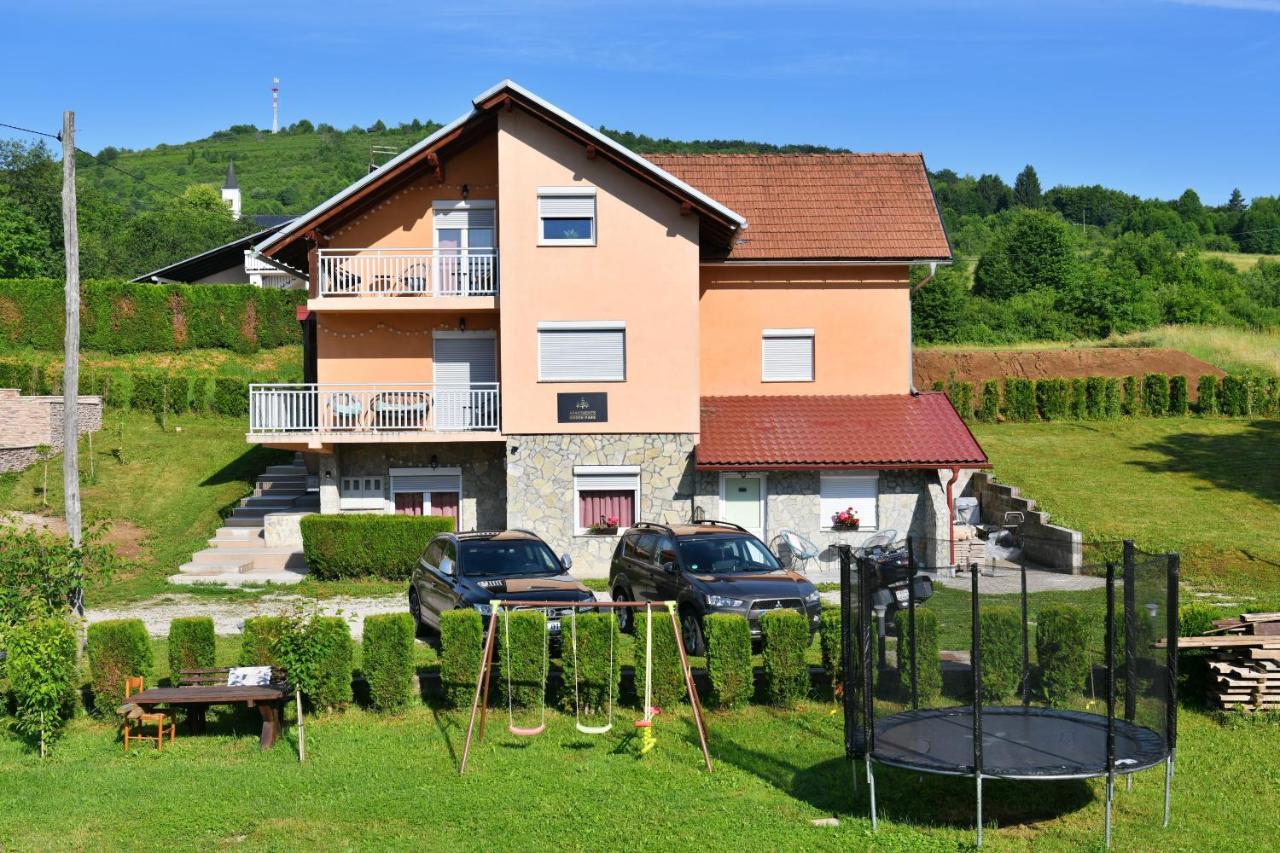 Apartments Green Park Rakovica Esterno foto